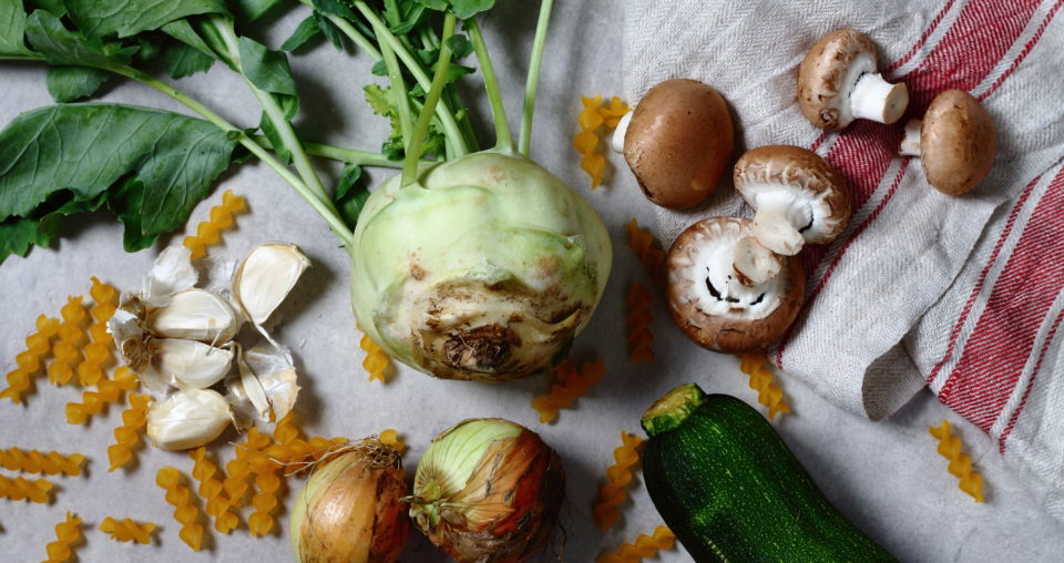 Kohlrabi-Nudel-Auflauf & Kindheitserinnerungen und CSA-Ernteanteil